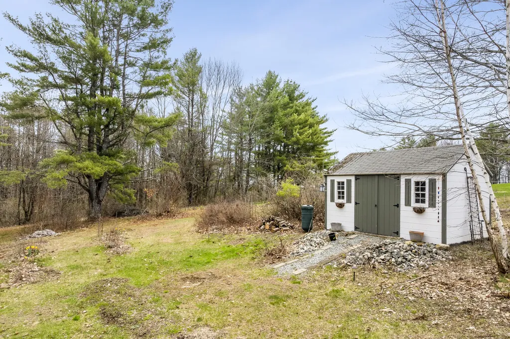 2166 Hallowell Road Litchfield ME 04350