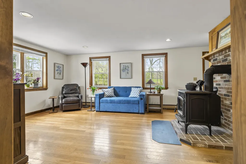 2166 Hallowell Road Litchfield ME 04350