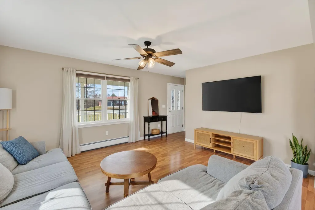 891 Garland Road Winslow ME 04901