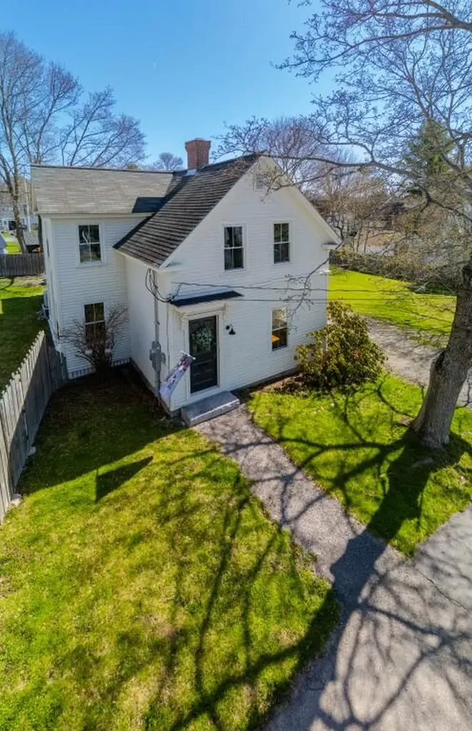 399 Buck Street Bangor ME 04401