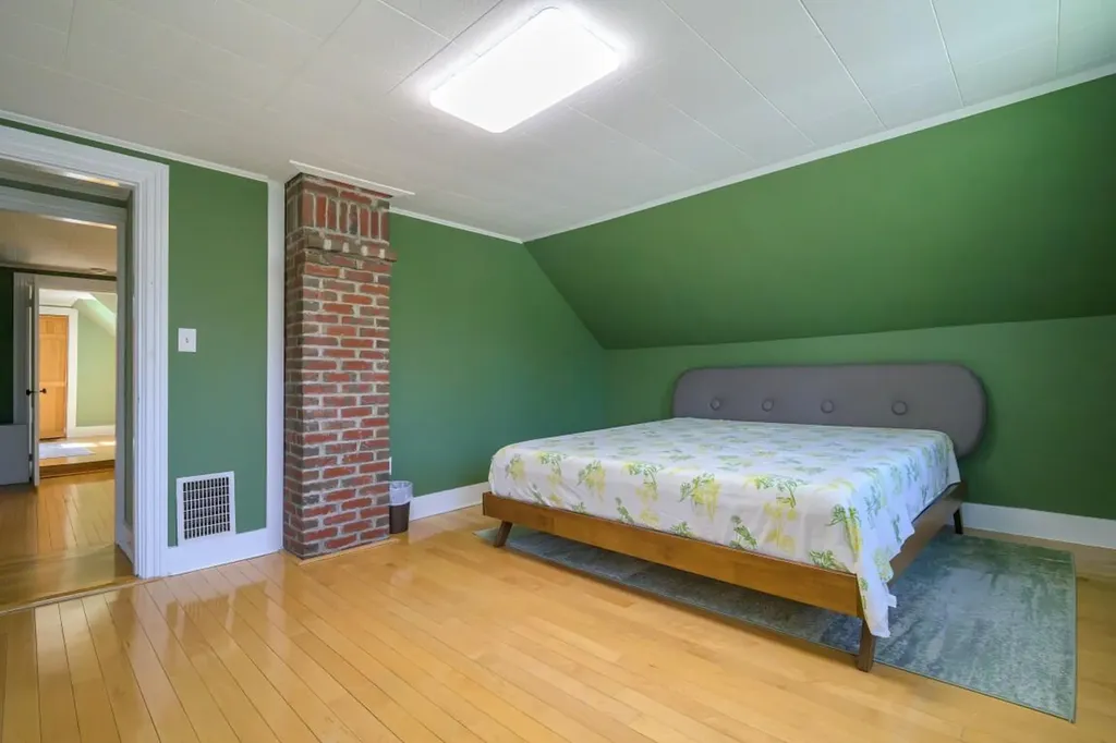 399 Buck Street Bangor ME 04401