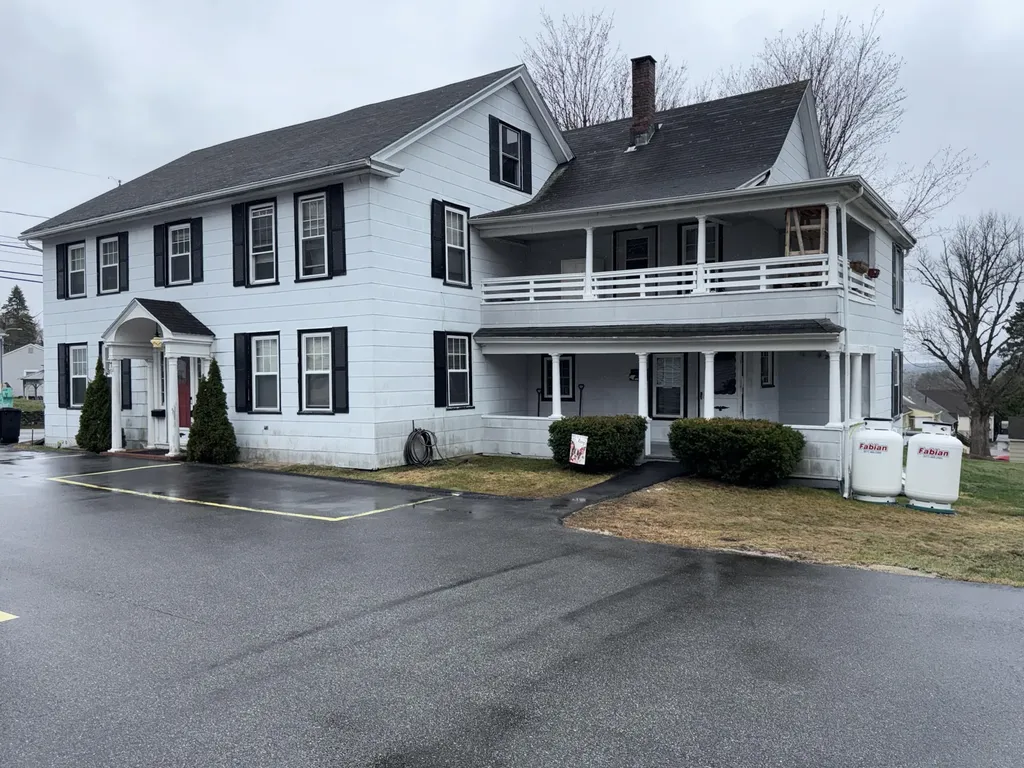 326 South Avenue Lewiston ME 04240