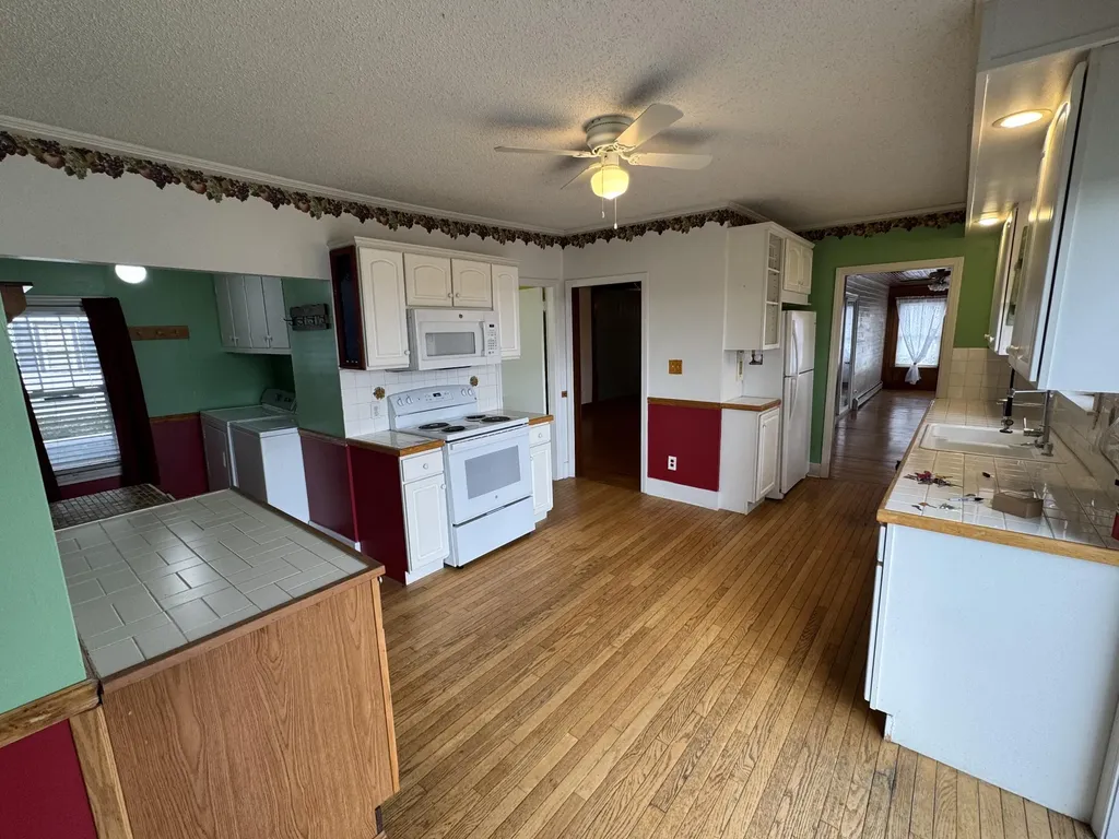 326 South Avenue Lewiston ME 04240