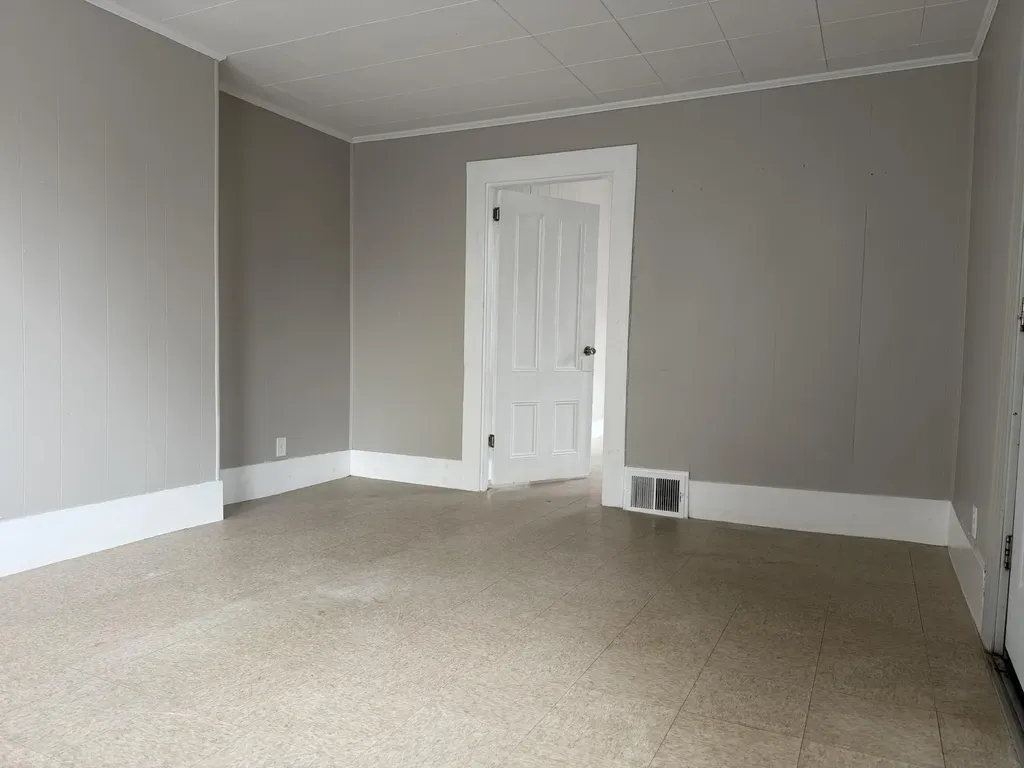 15-17 Pleasant Street Auburn ME 04210
