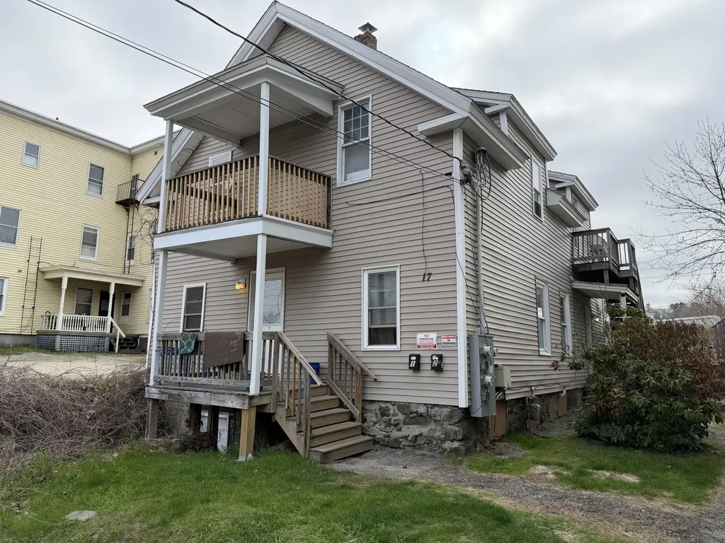 15-17 Pleasant Street Auburn ME 04210