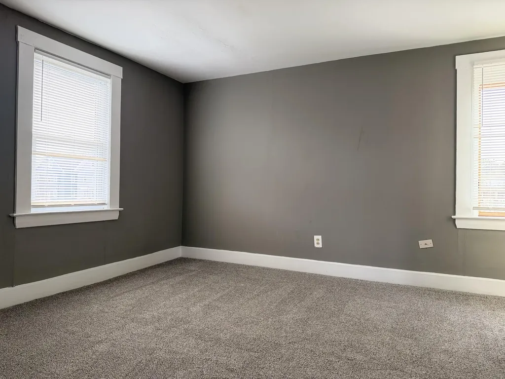 15-17 Pleasant Street Auburn ME 04210