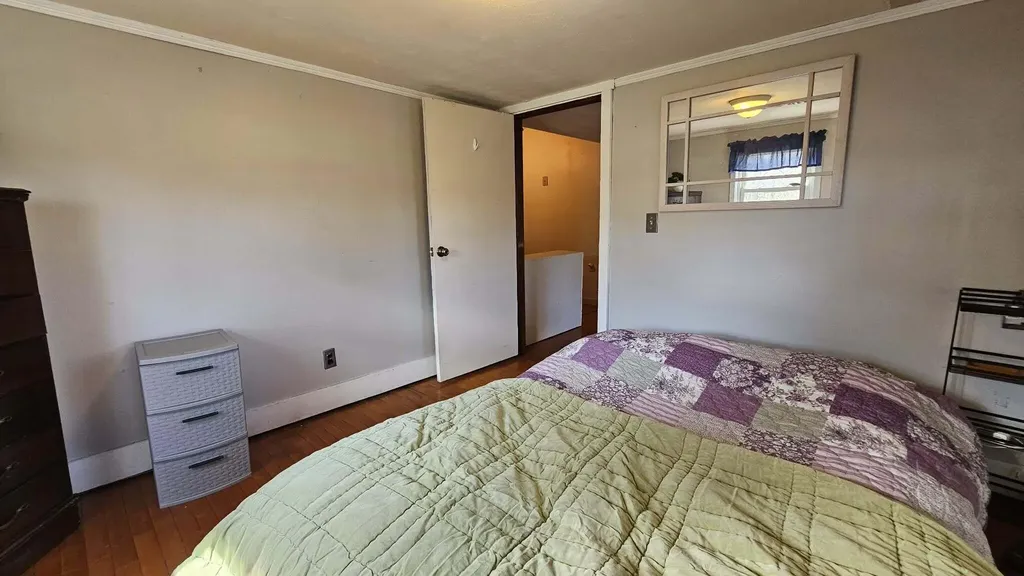 31 Church Street Turner ME 04282