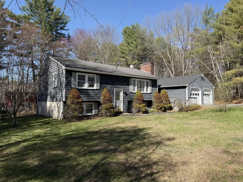 15 Cedar Street Casco ME 04015