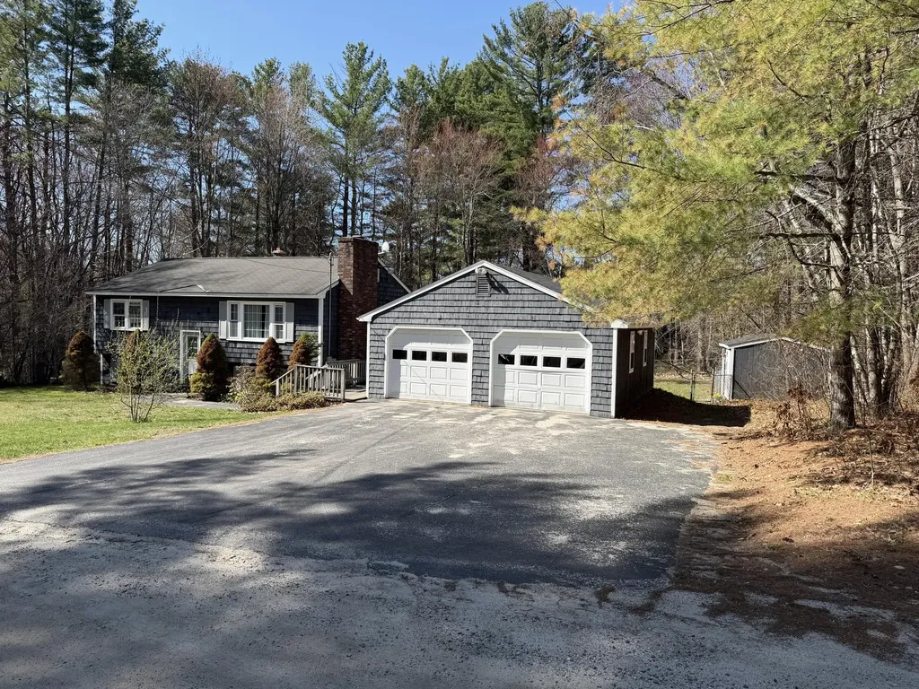 15 Cedar Street Casco ME 04015