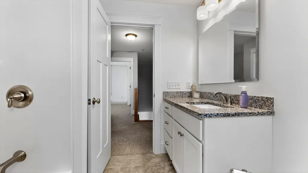 146 Falcon Crest Drive Gorham ME 04038