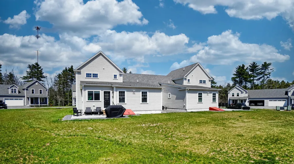 146 Falcon Crest Drive Gorham ME 04038