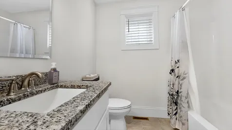 146 Falcon Crest Drive Gorham ME 04038