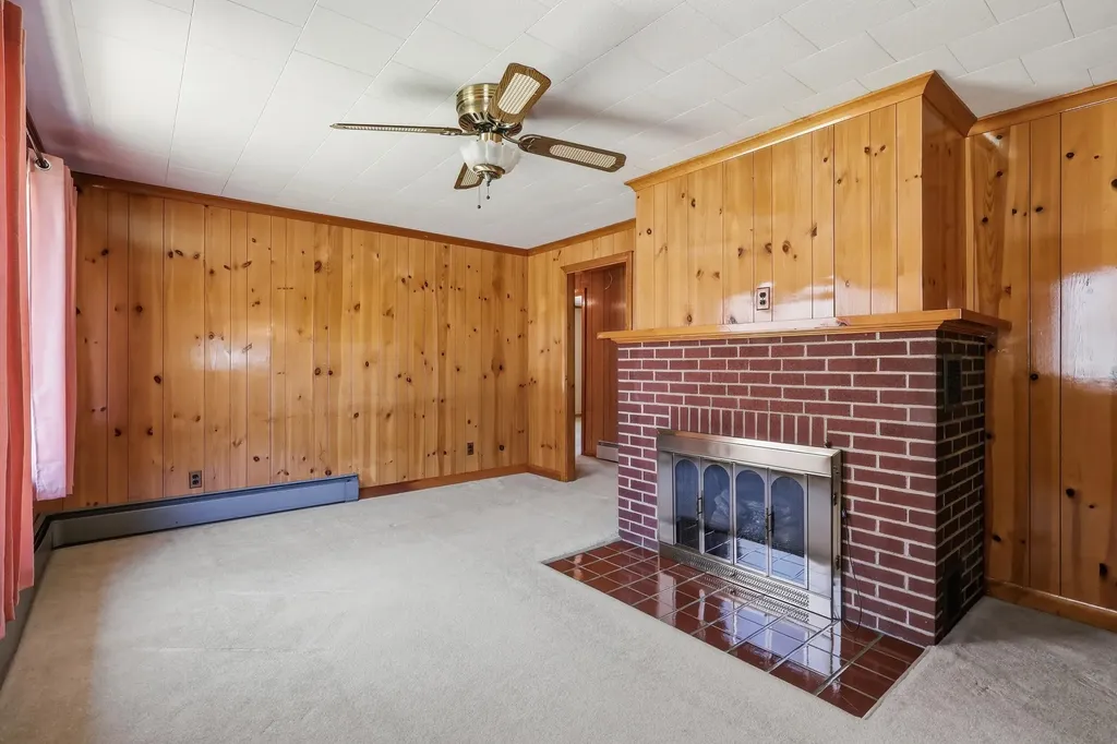 311 Guinea Road Biddeford ME 04005