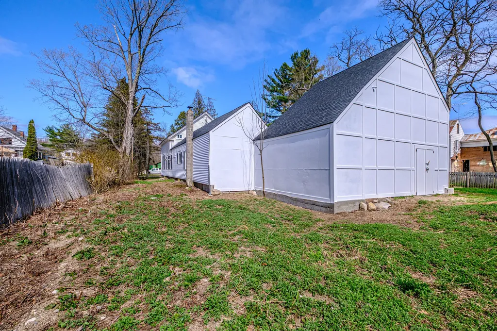 42 N High Street Bridgton ME 04009