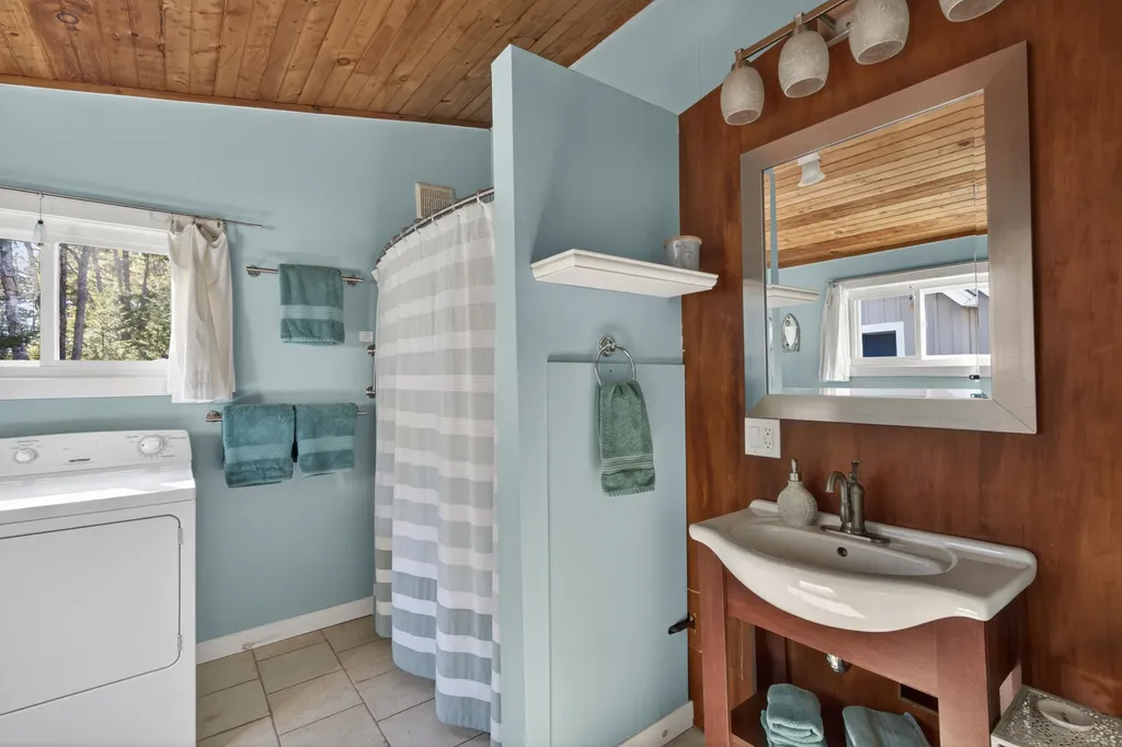 12 Harrington Cove Road Saint George ME 04859