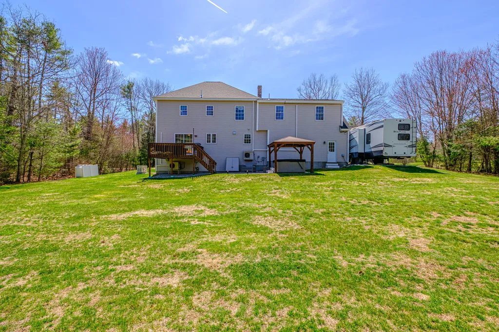 36 Little Ossipee Landing Waterboro ME 04061