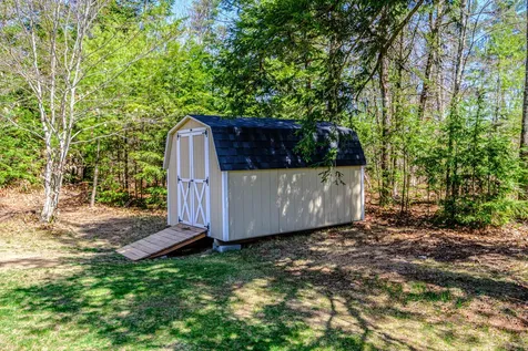 36 Little Ossipee Landing Waterboro ME 04061