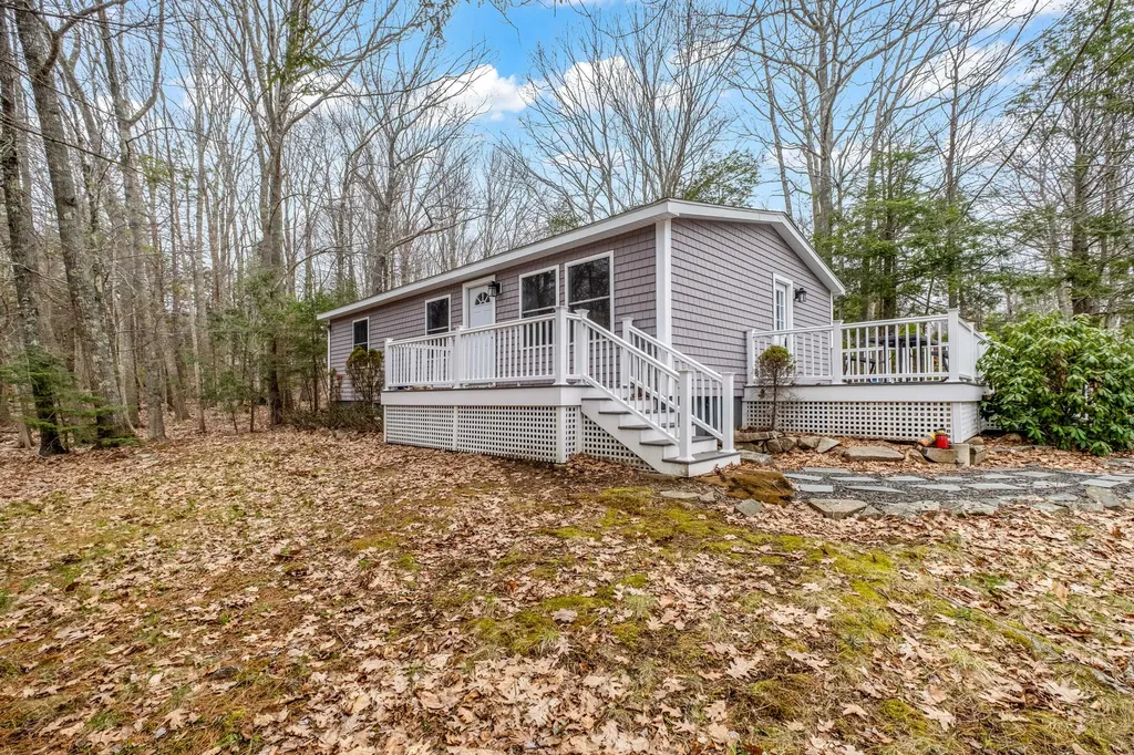 2 Mckenna Lane York ME 03909