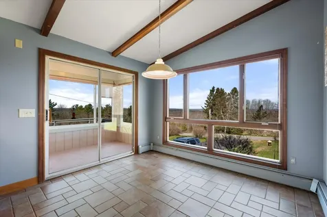 10 Sunset Drive Holden ME 04429