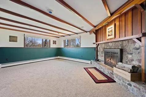 10 Sunset Drive Holden ME 04429