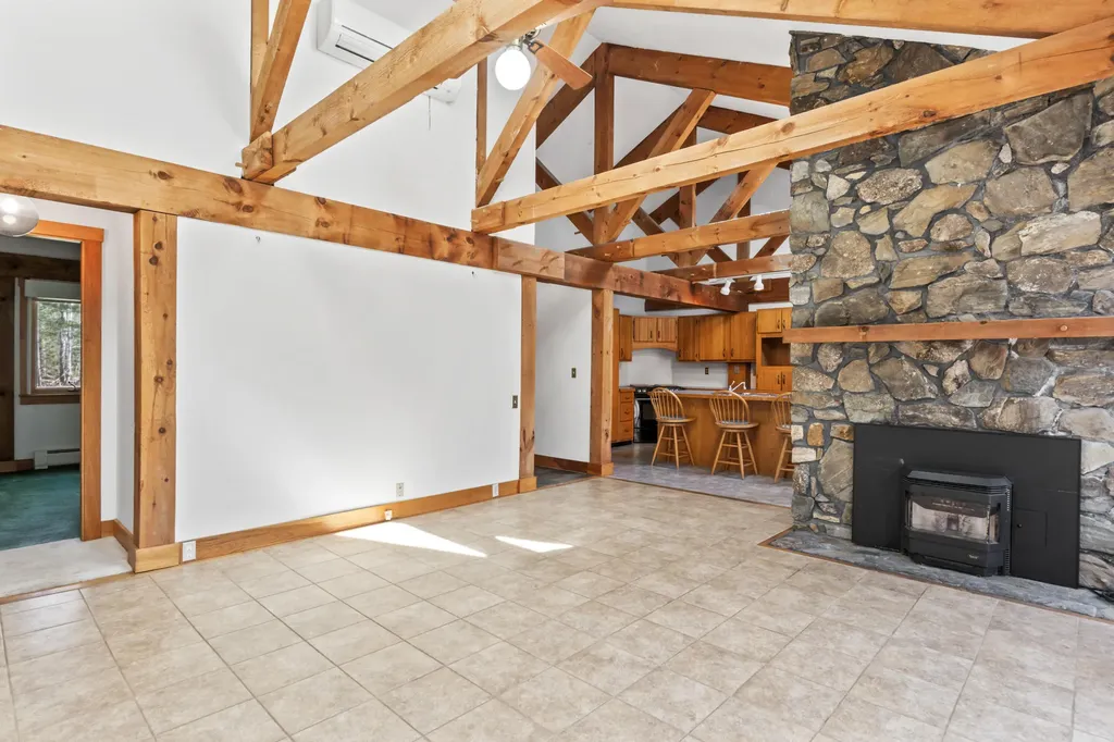 24 Bluestone Lane York ME 03909