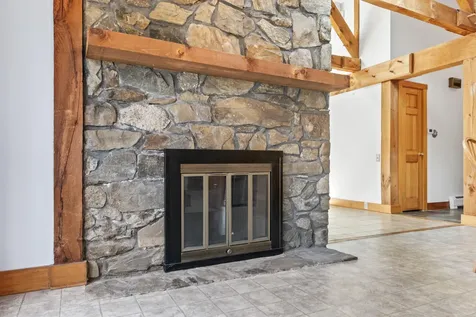 24 Bluestone Lane York ME 03909