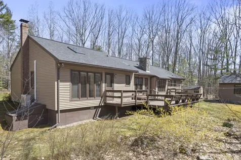 24 Bluestone Lane York ME 03909