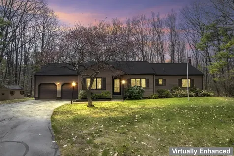 24 Bluestone Lane York ME 03909