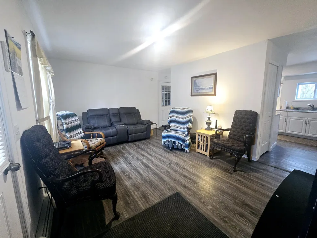 278 Middle Road Oakland ME 04963