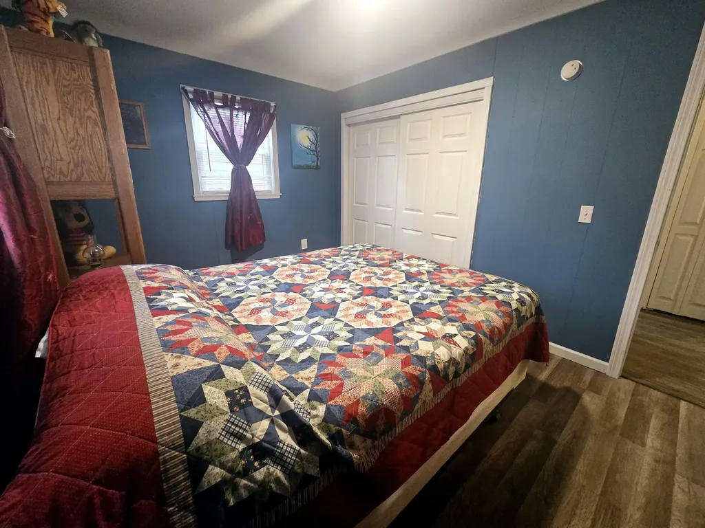 278 Middle Road Oakland ME 04963