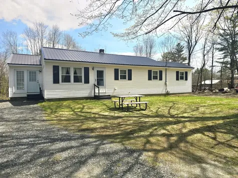 278 Middle Road Oakland ME 04963