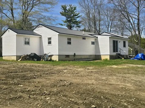278 Middle Road Oakland ME 04963