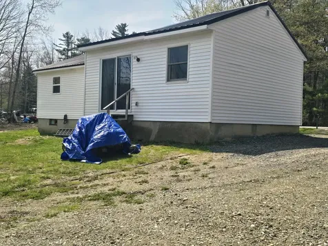 278 Middle Road Oakland ME 04963