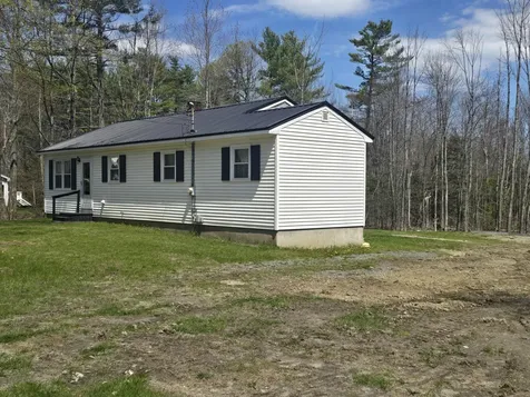 278 Middle Road Oakland ME 04963