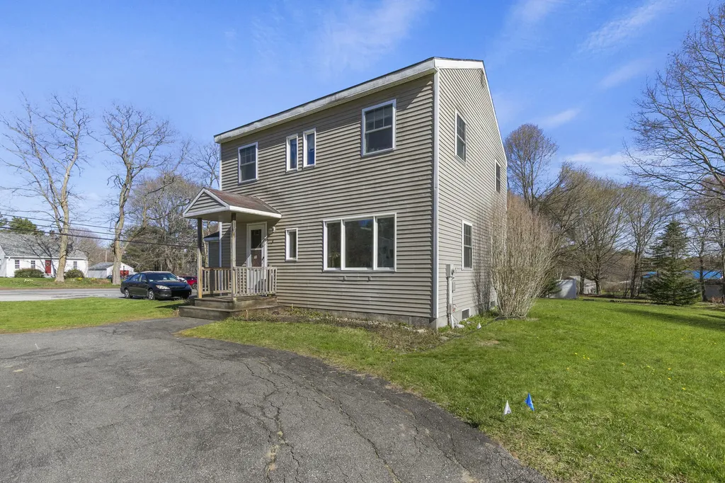 115 River Road Brunswick ME 04011