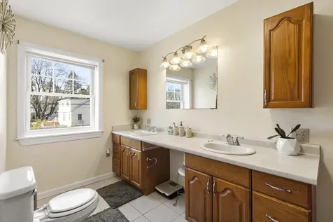115 River Road Brunswick ME 04011