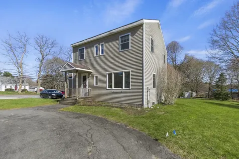 115 River Road Brunswick ME 04011
