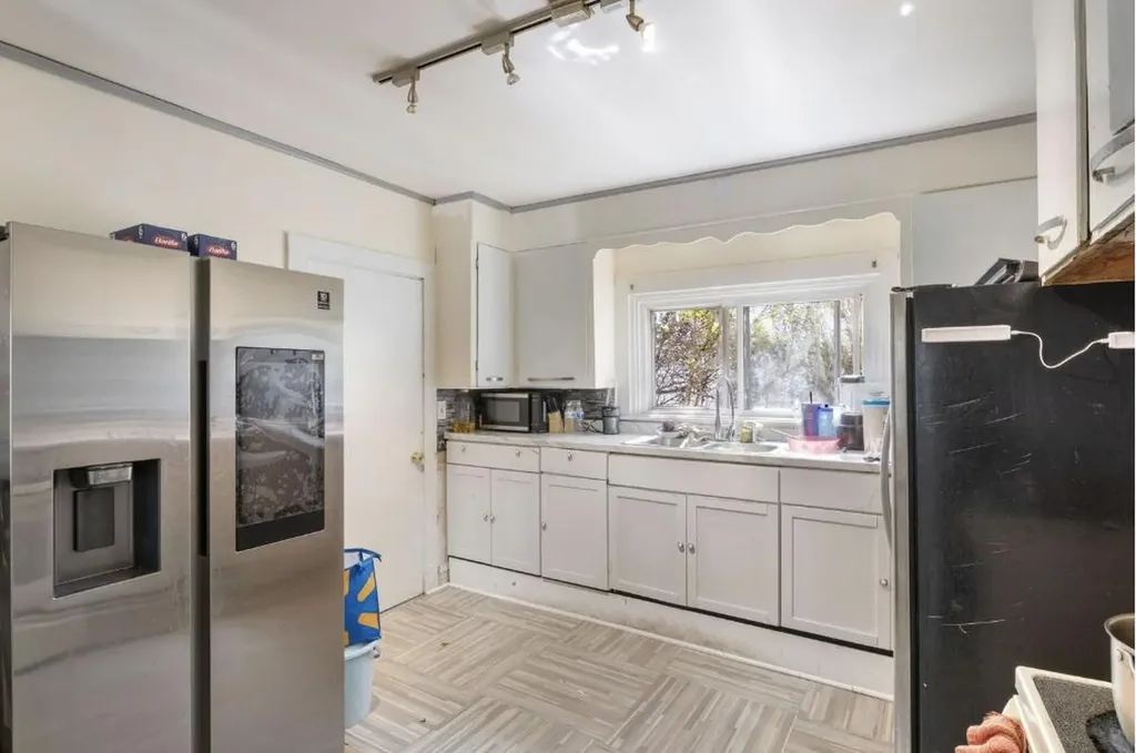 154 Madison Street Auburn ME 04210