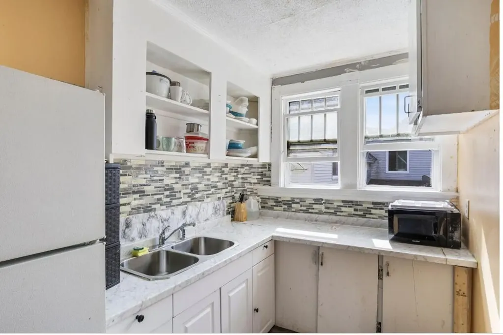 154 Madison Street Auburn ME 04210