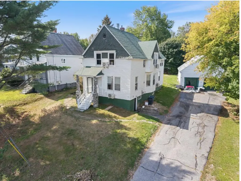 154 Madison Street Auburn ME 04210