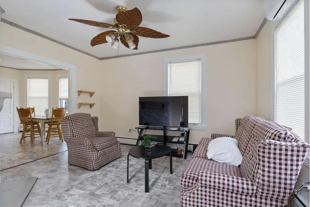 154 Madison Street Auburn ME 04210