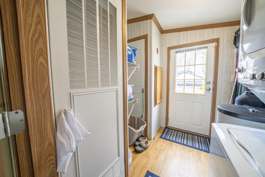52 Cross Road Bucksport ME 04416