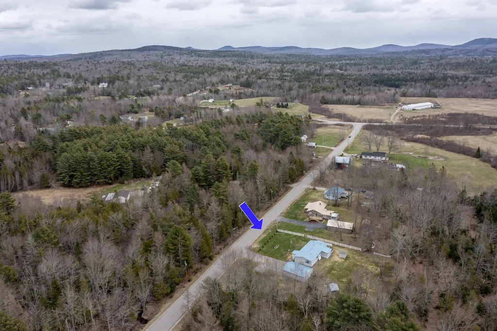 52 Cross Road Bucksport ME 04416