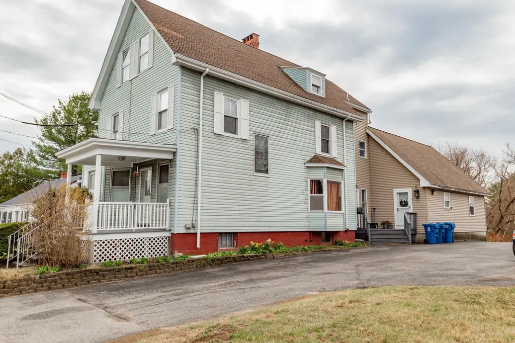 1530 Congress Street Portland ME 04102