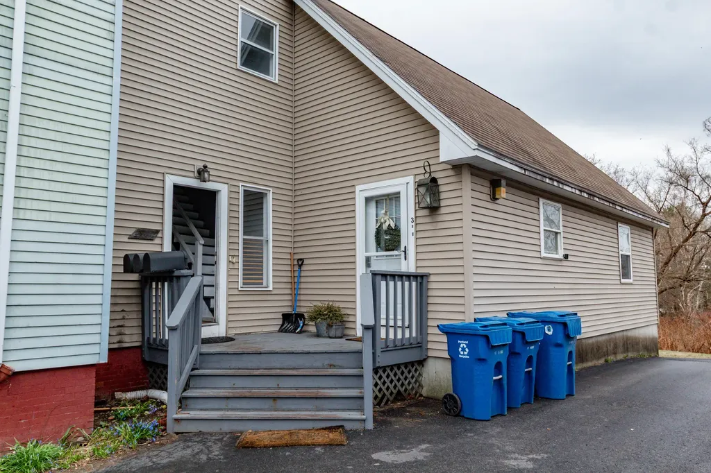 1530 Congress Street Portland ME 04102
