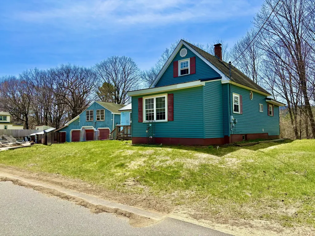 97 Middle Avenue Mexico ME 04257