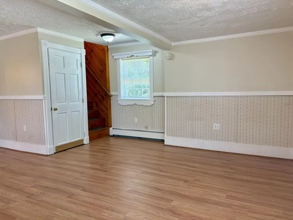 97 Middle Avenue Mexico ME 04257