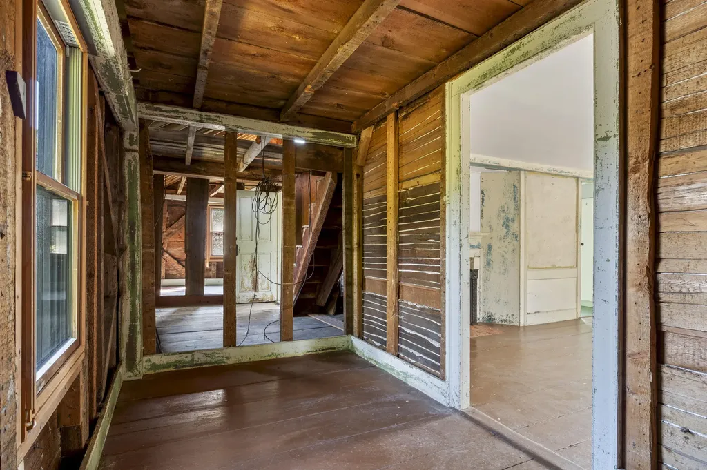 392 Indian Point Road Georgetown ME 04548