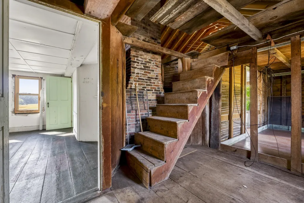 392 Indian Point Road Georgetown ME 04548