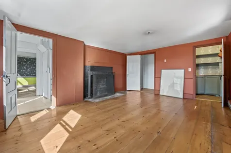 392 Indian Point Road Georgetown ME 04548
